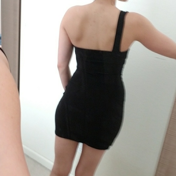 Little Black Dress - Picture 4 of 5